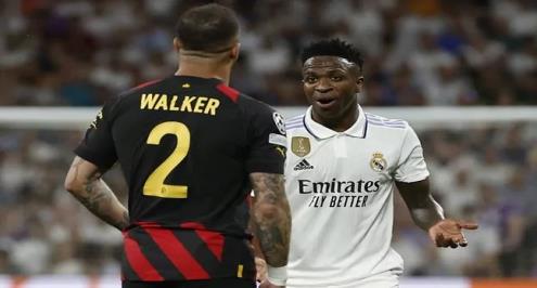 "مشكلة لجوارديولا".. ووكر يغيب عن تدريبات السيتي قبل النهائي الأوروبي